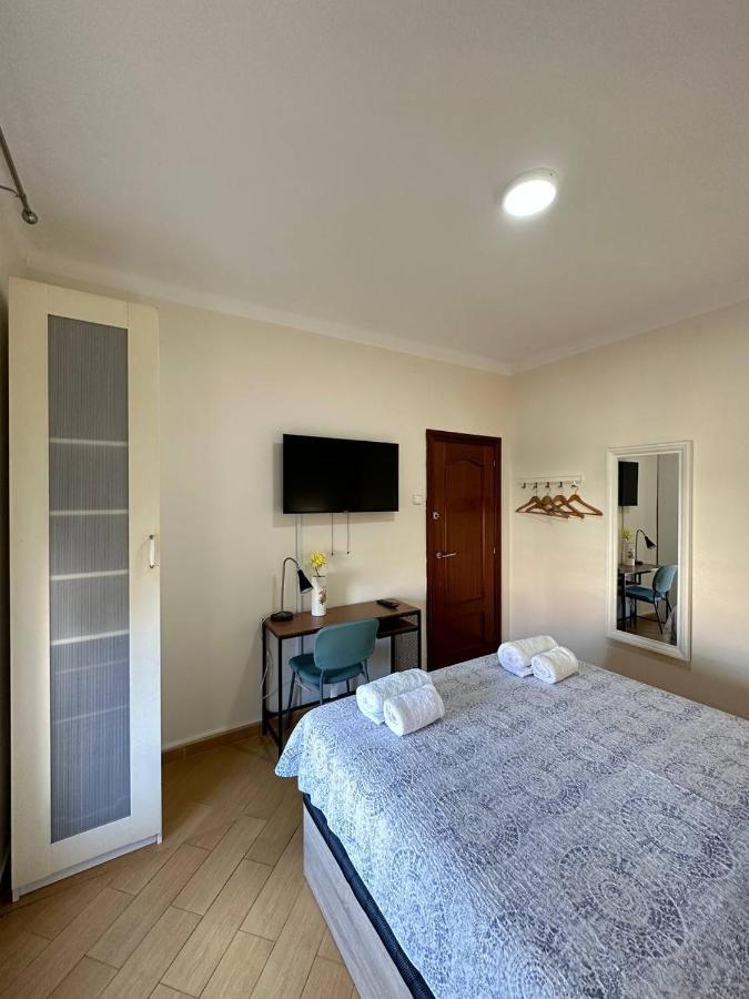 Rooms Nueva Valencia Barcelone Extérieur photo