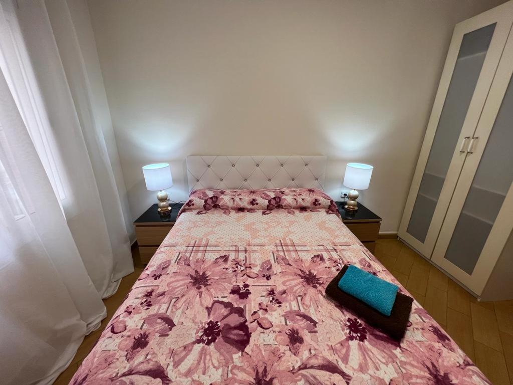 Rooms Nueva Valencia Barcelone Extérieur photo