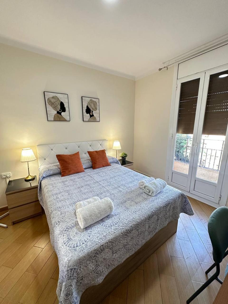 Rooms Nueva Valencia Barcelone Extérieur photo