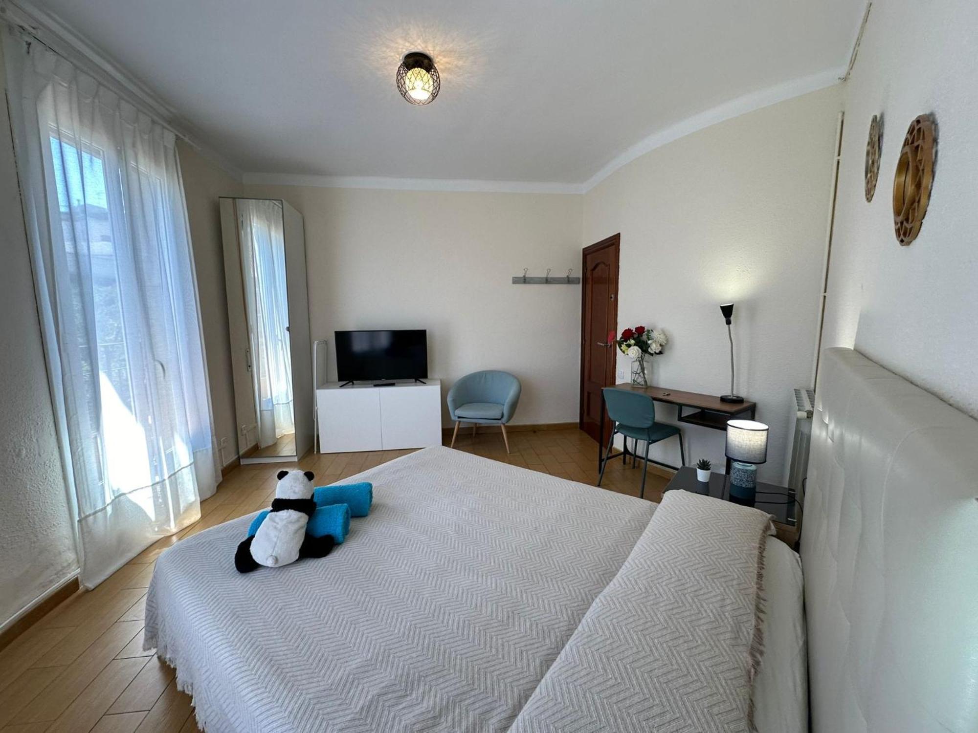 Rooms Nueva Valencia Barcelone Extérieur photo