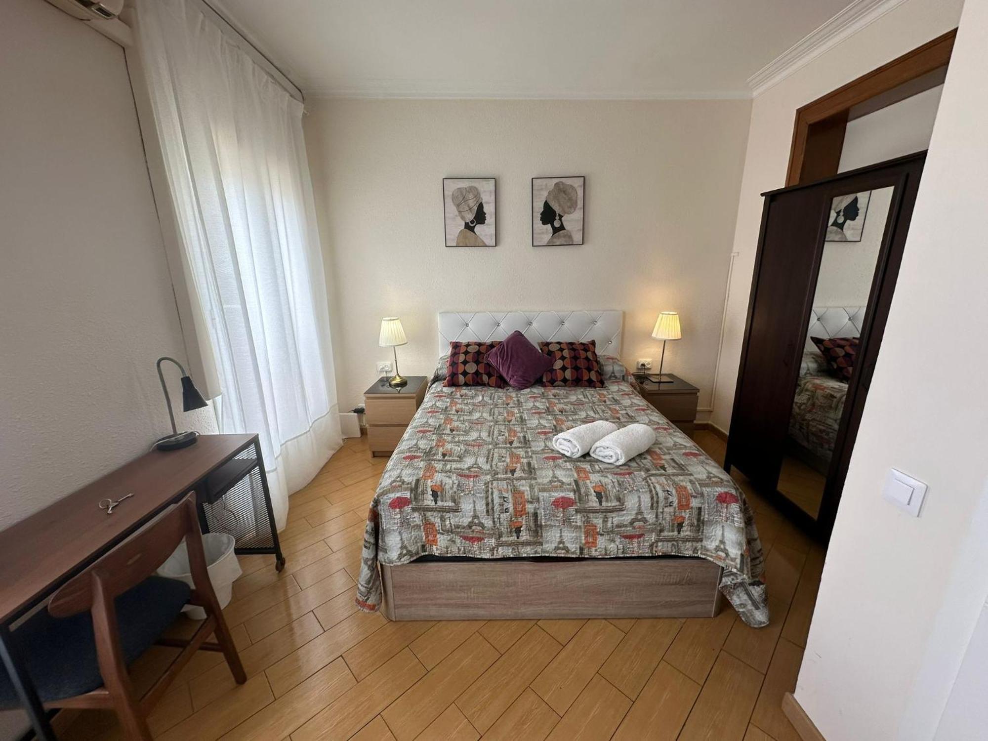 Rooms Nueva Valencia Barcelone Extérieur photo