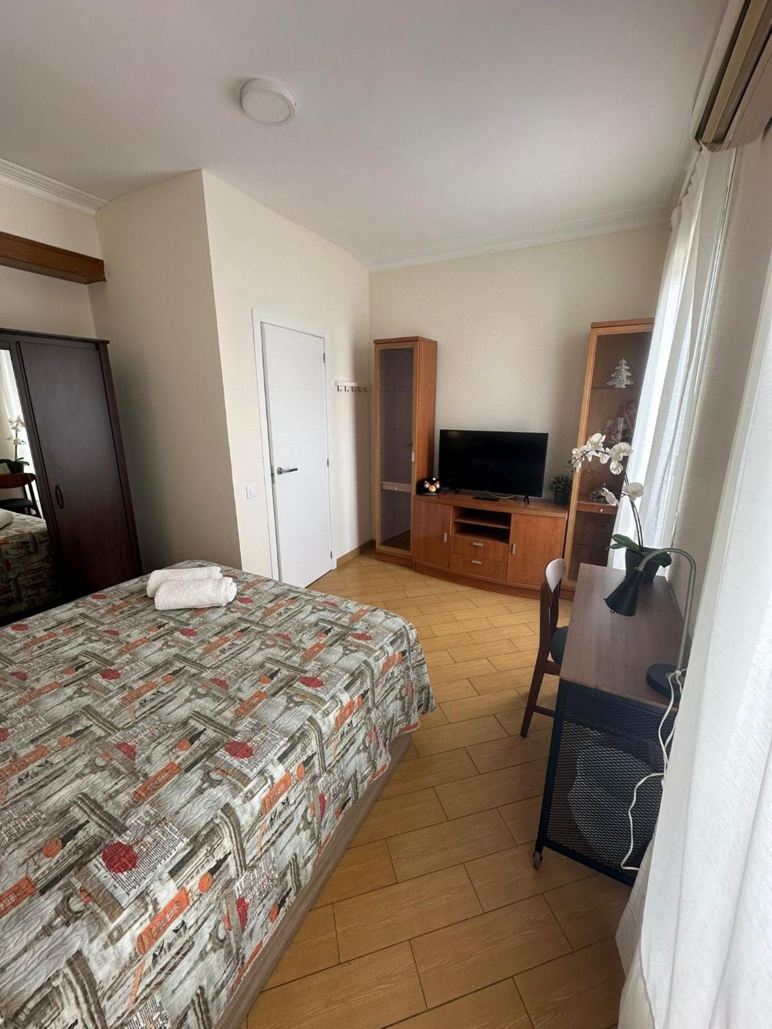 Rooms Nueva Valencia Barcelone Extérieur photo