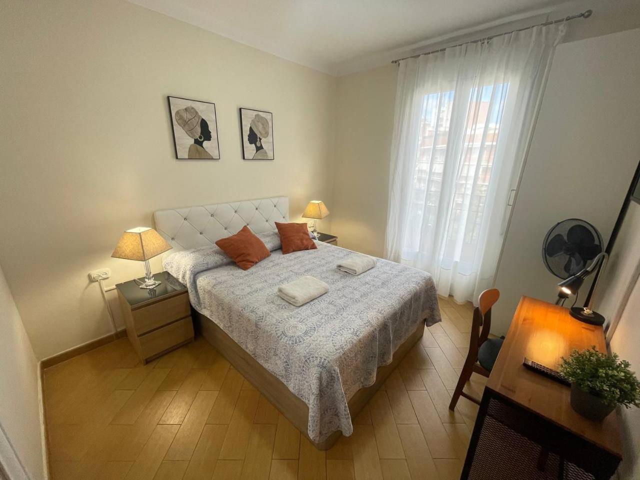 Rooms Nueva Valencia Barcelone Extérieur photo