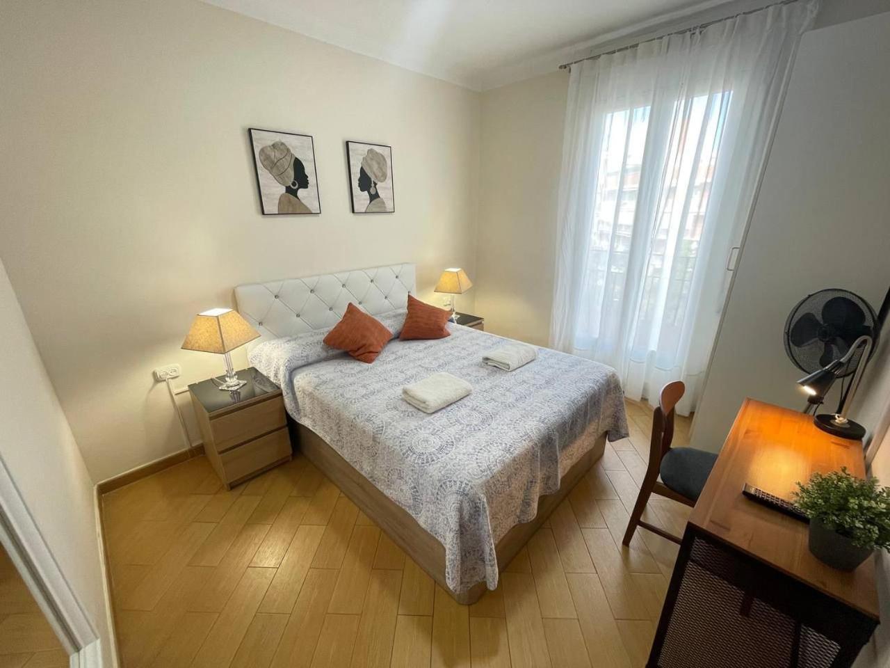 Rooms Nueva Valencia Barcelone Extérieur photo